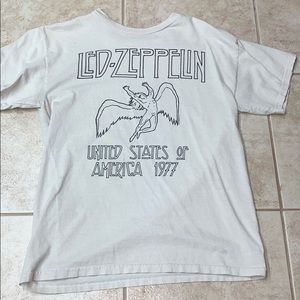 Led Zeppelin Band tee!